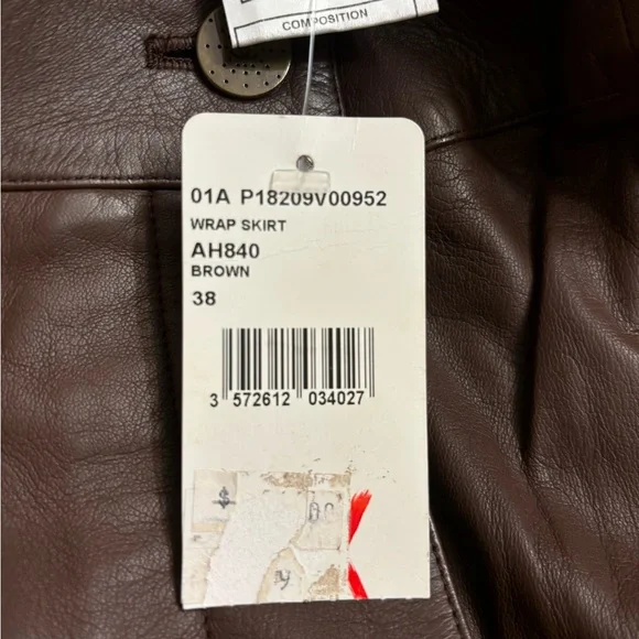 New CHANEL Brown Lambskin and Silk Wrap Skirt - Picture 10 of 11